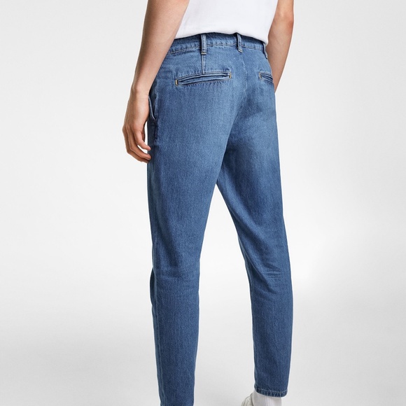 Zara Man Tapered Pleated Blue Jeans - Picture 3 of 4